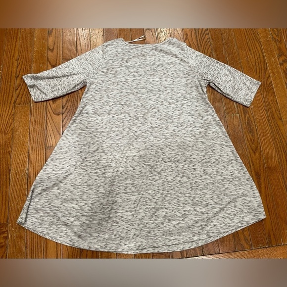 Thyme & Honey Tops - Elegant Gray Women's Blouse